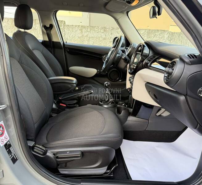 MINI One 1.2 NAVl SWlSS
