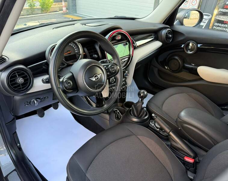 MINI One 1.2 NAVl SWlSS