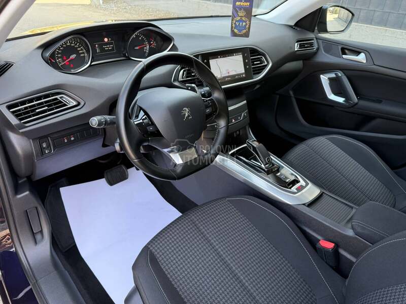 Peugeot 308 1.5 BHDI AUTOM/NAVl