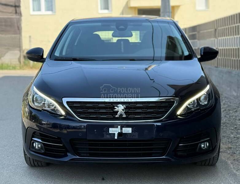 Peugeot 308 1.5 BHDI AUTOM/NAVl