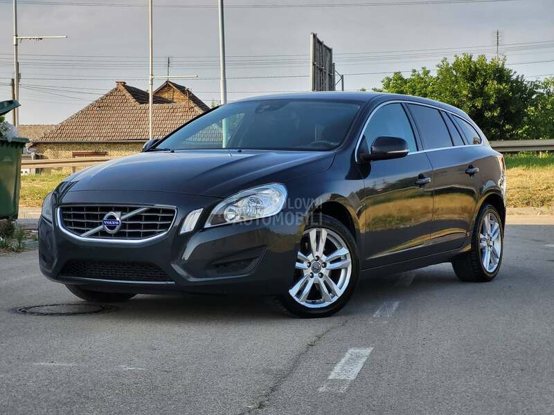 Volvo V60 2.0 D3 V I D I
