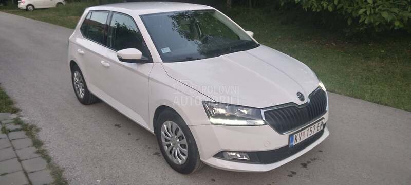 Škoda Fabia 1.0