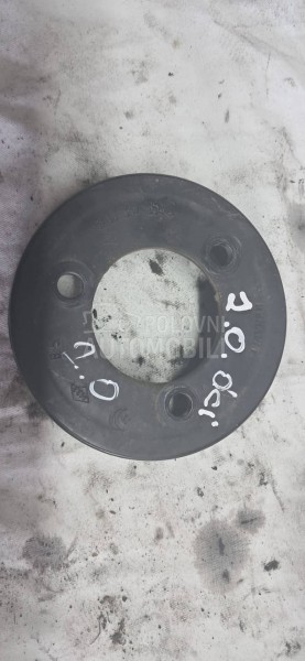 Remenica vodene pumpe 2.0 dci