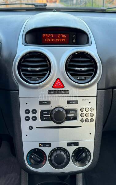 Opel Corsa D 1.2 B