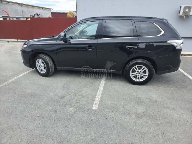 Mitsubishi Outlander 2.2 DiD