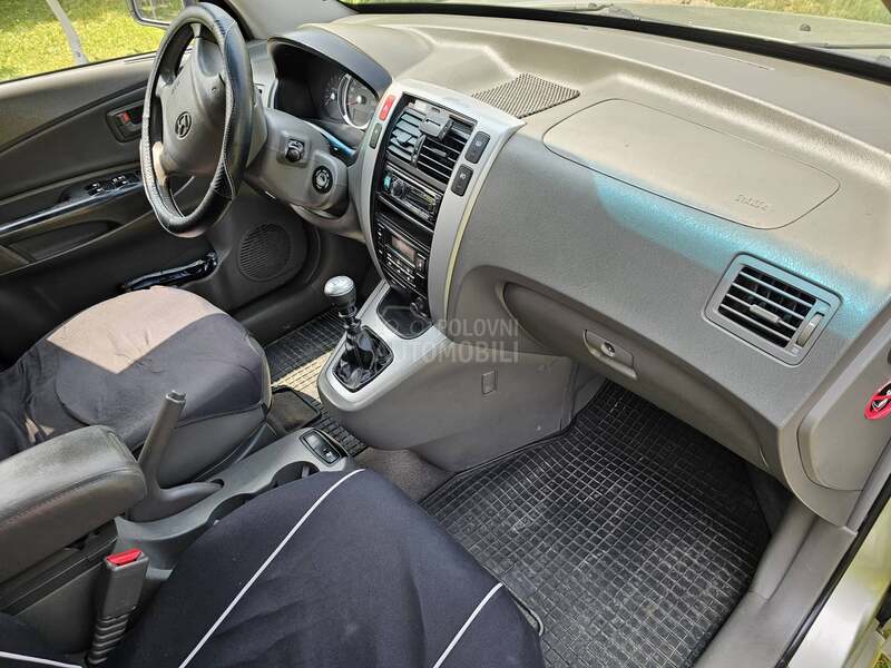 Hyundai Tucson 2.0 CRDI 4WD