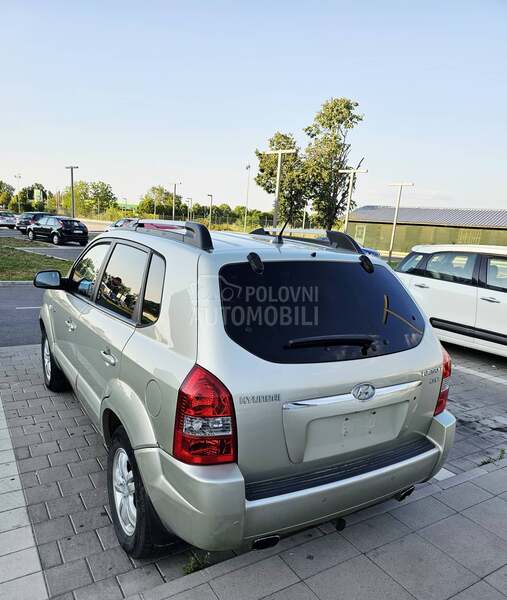 Hyundai Tucson 2.0 CRDI 4WD