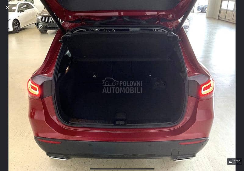 Mercedes Benz GLA 200 