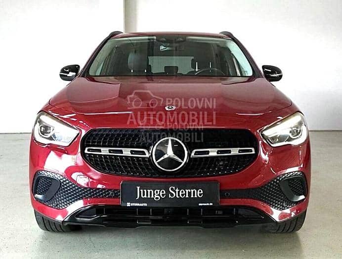 Mercedes Benz GLA 200 