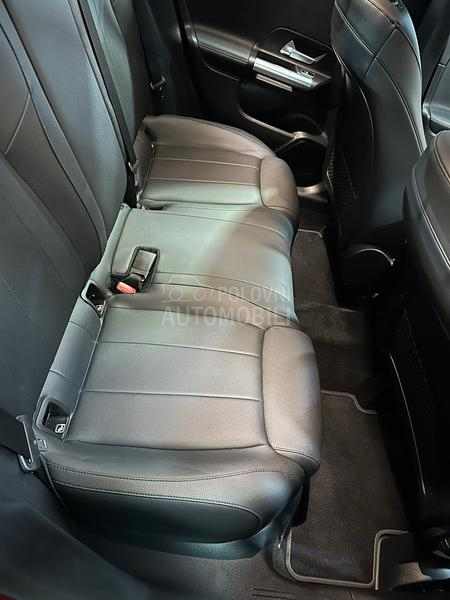 Mercedes Benz GLA 200 