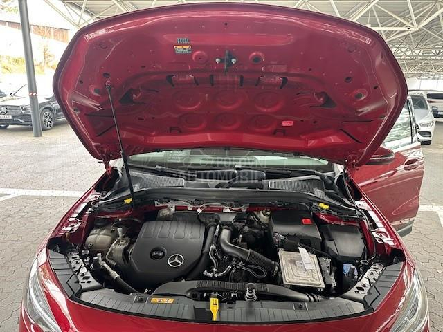 Mercedes Benz GLA 200 