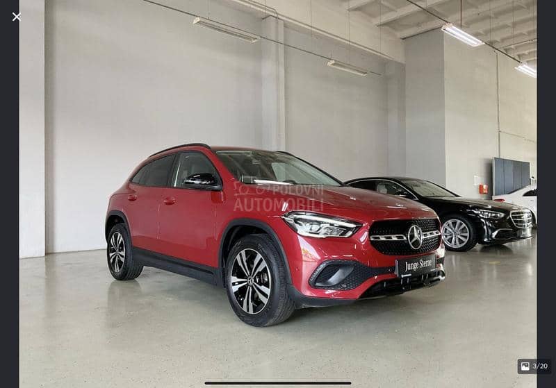 Mercedes Benz GLA 200 