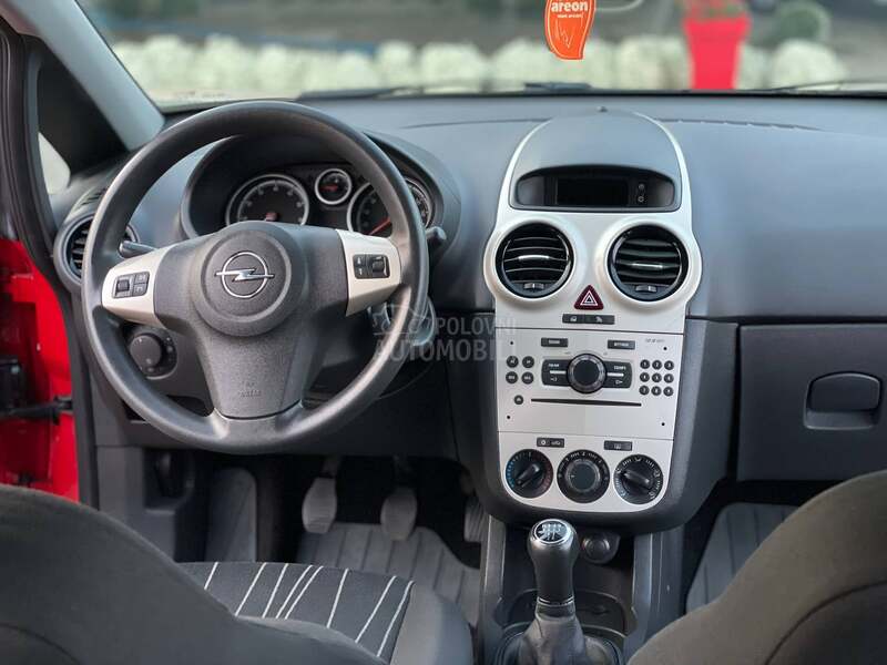 Opel Corsa D 1.2i ENJOY