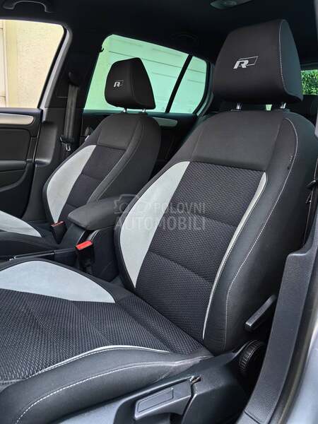 Volkswagen Golf 6 1.6TDI R-LINE NAVl