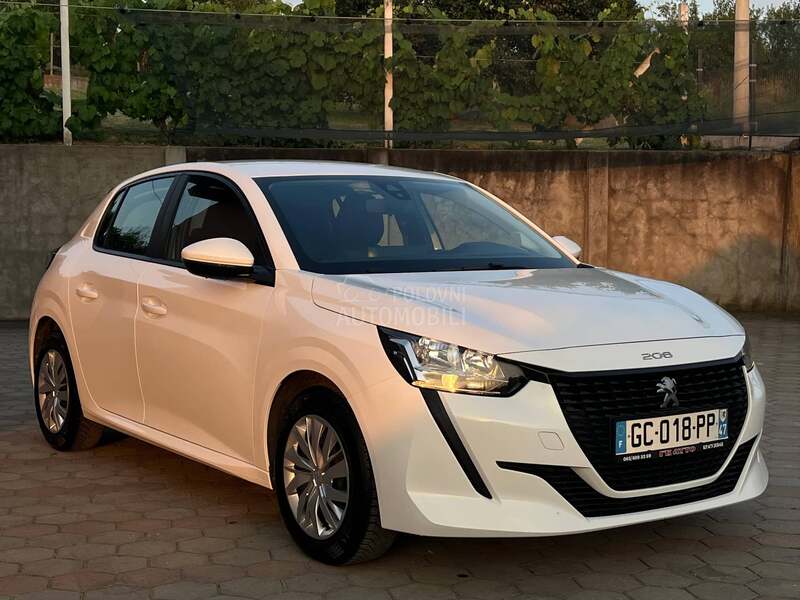 Peugeot 208 1.5HDi ZAMENJEN SET