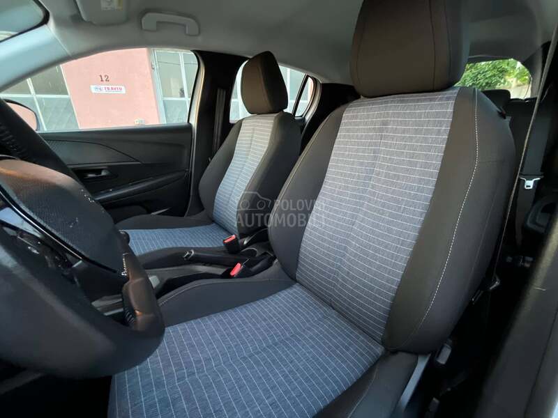 Peugeot 208 1.5HDi ZAMENJEN SET