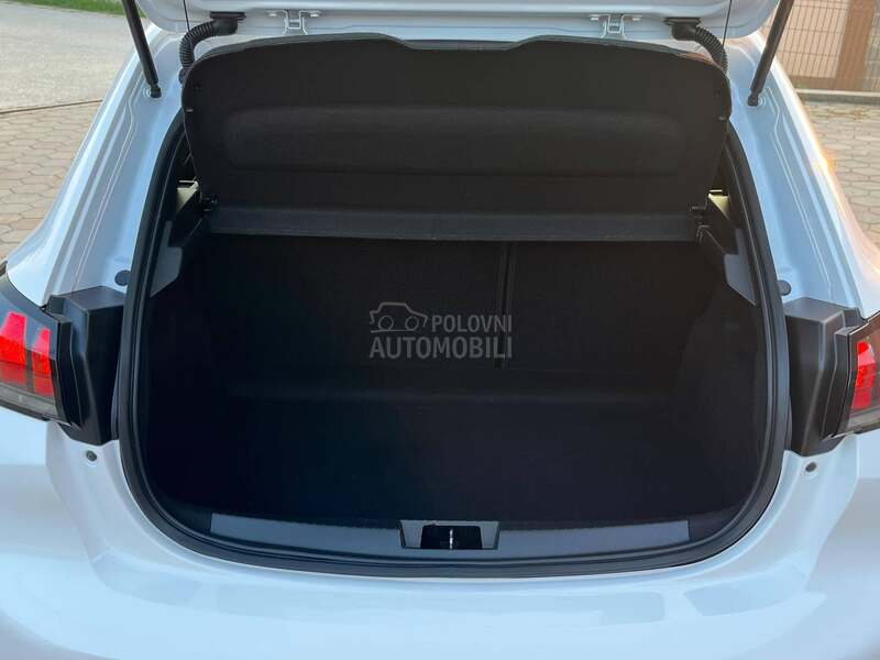 Peugeot 208 1.5HDi ZAMENJEN SET