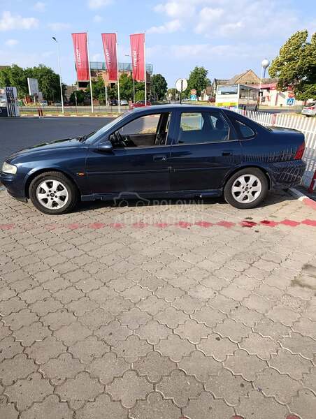 Opel Vectra B 