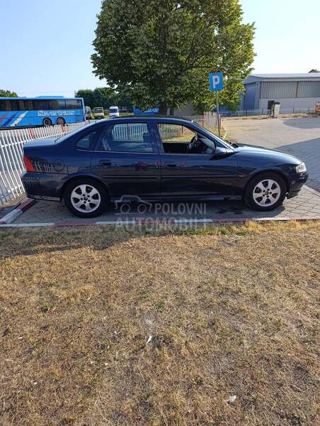 Opel Vectra B 