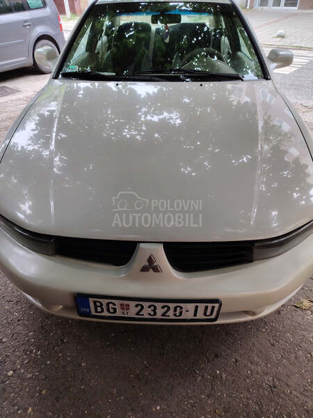 Mitsubishi Galant 