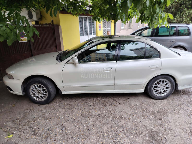 Mitsubishi Galant 