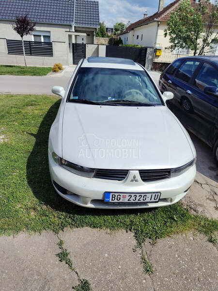 Mitsubishi Galant 