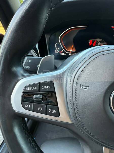 BMW 330 xDrive/Laser/MildHyb