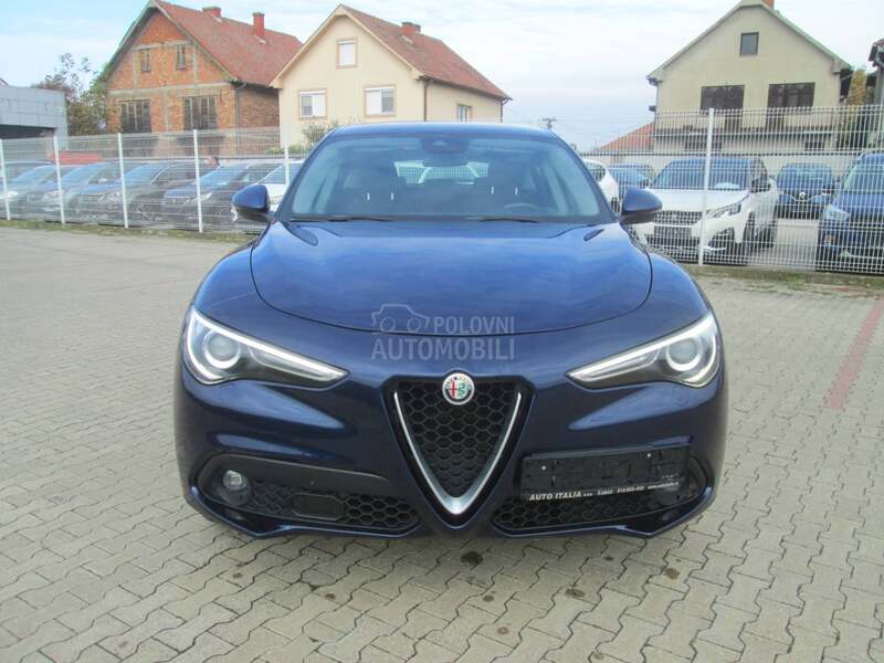 Alfa Romeo Stelvio 2.2t Q4 Business