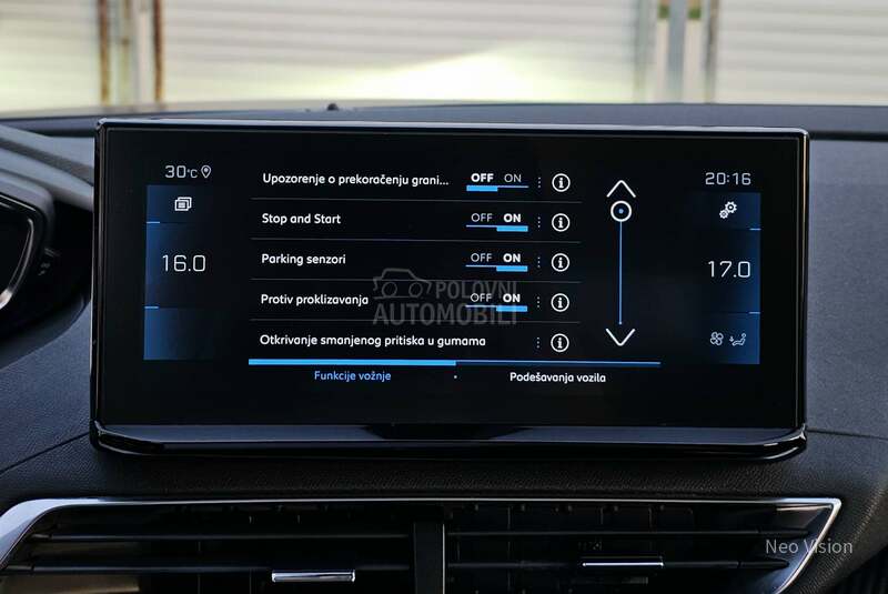 Peugeot 3008 1.5 BlueHDI