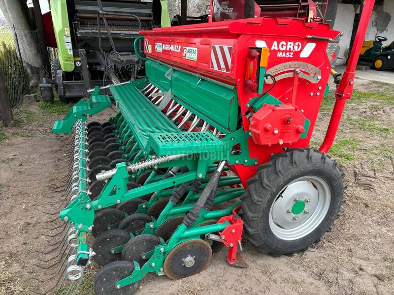 Agro Masz SR300
