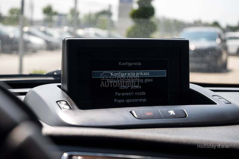 Peugeot 3008 1.6HDI Led Nav