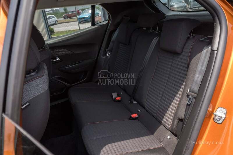Peugeot 2008 1.2PureTech Led Nav