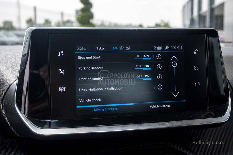 Peugeot 2008 1.2PureTech Led Nav