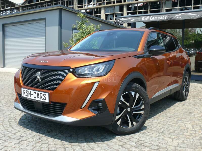 Peugeot 2008 1.2 ROADTRIP/VIRTUAL