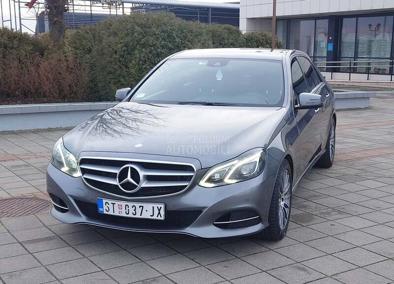 Mercedes Benz E 220 Avangarde 9G