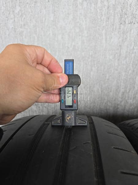 Hankook 245/45 R18 Letnja