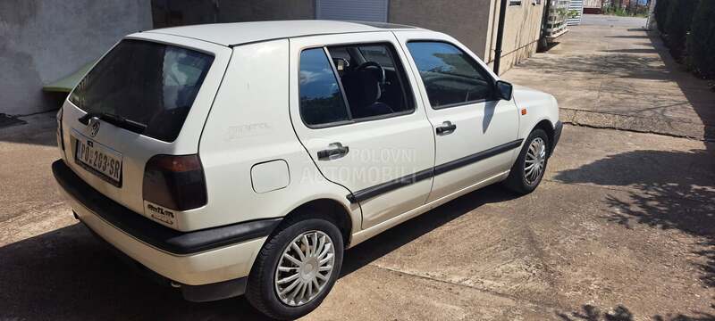 Volkswagen Golf 3 