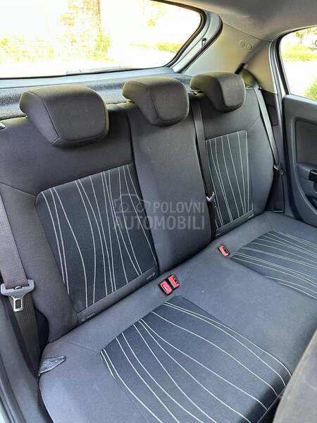 Opel Corsa D 1.3 Cdti Ful Stanje