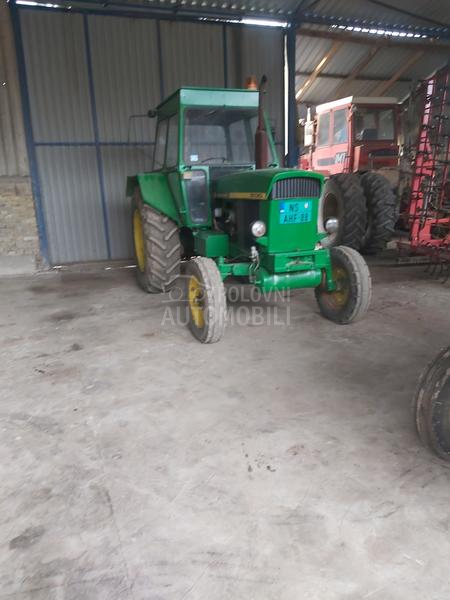 John Deere 3130