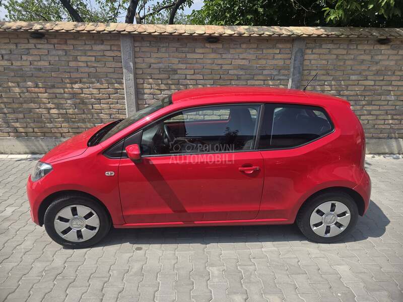 Volkswagen up! 
