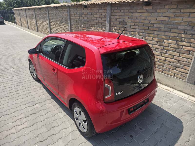 Volkswagen up! 