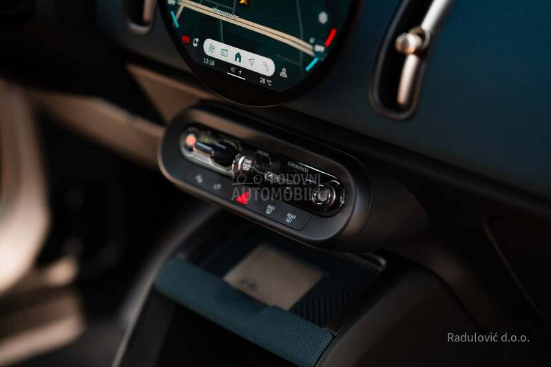MINI Countryman D