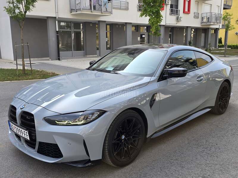 BMW M4 COMPETITION