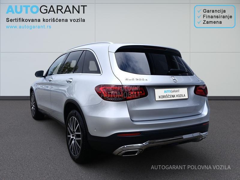 Mercedes Benz GLC 200 D 4MATIC A/T