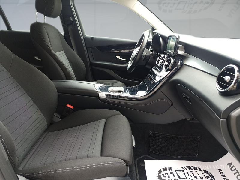 Mercedes Benz GLC 200 D 4MATIC A/T