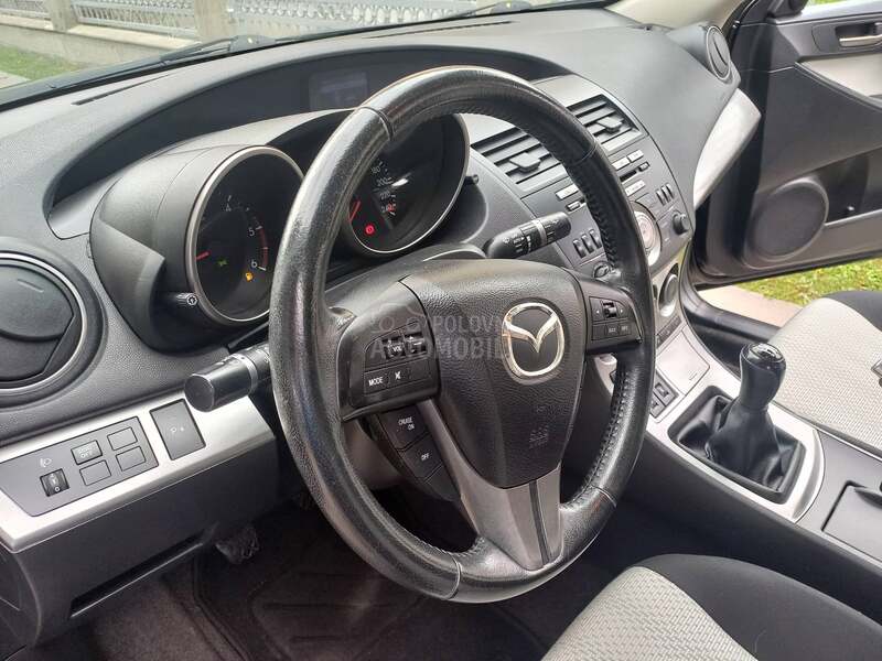 Mazda 3 1.6 HDI NOVA