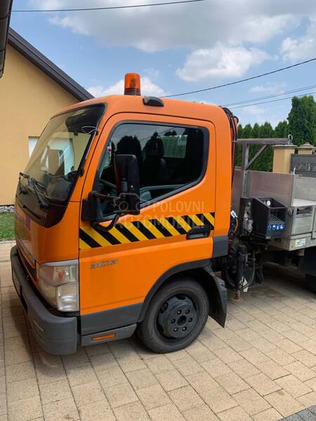 Mitsubishi Canter kran i kiper