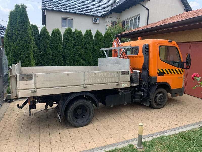 Mitsubishi Canter kran i kiper