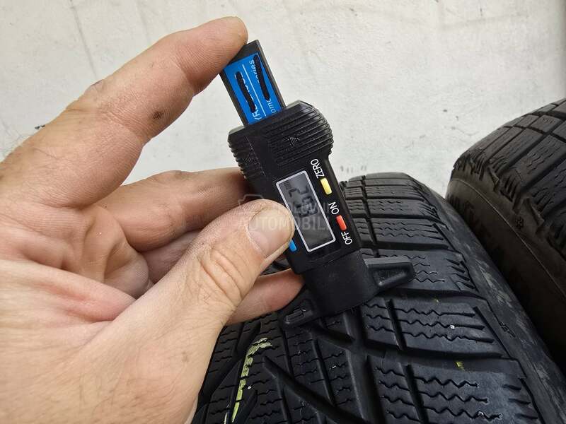 Goodyear 205/55 R16 Zimska