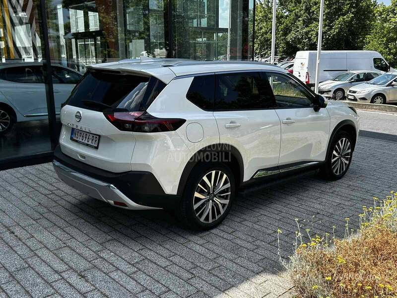 Nissan X-Trail TEKNA 1.5 CVT